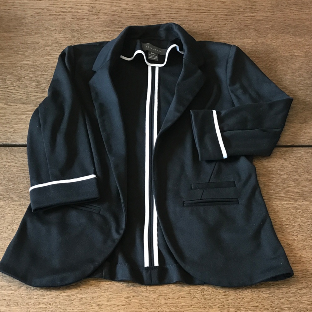 Suzy Shier Black Blazer with White Trim